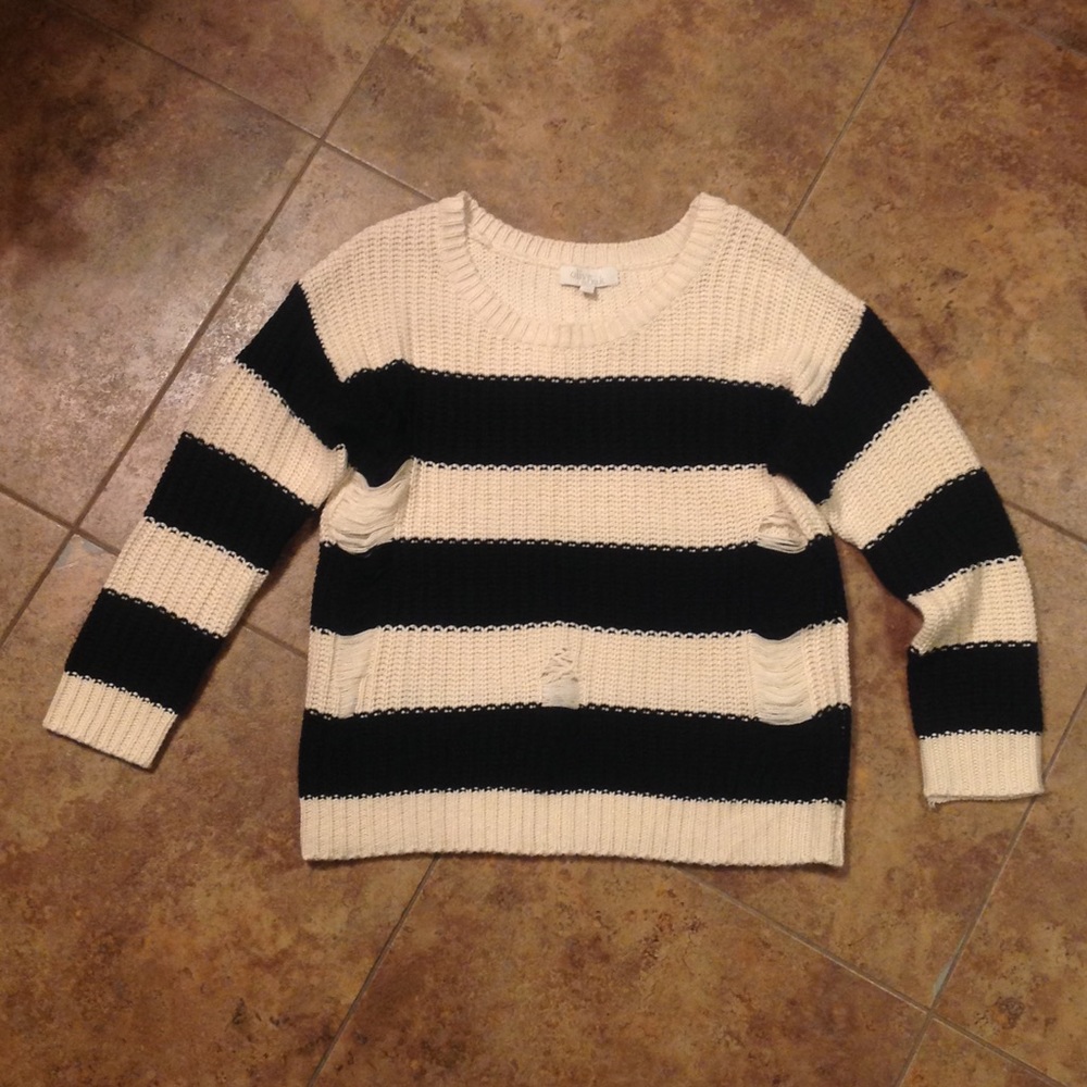 Olive & Oak Sweater. Size L. NWT!